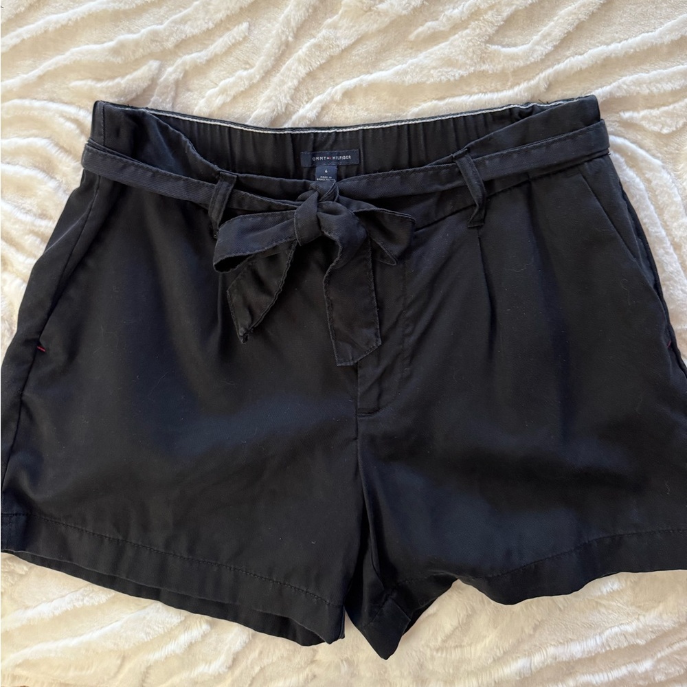 P48- Tommy Hilfiger Black High Waist Shorts